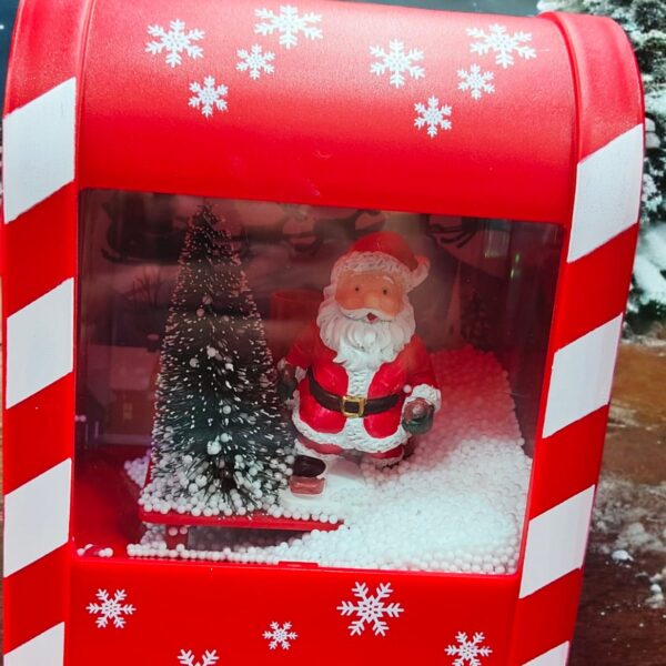 MINI CASSETTA POSTALE CON NEVE IN MOVIMENTO BABBO NATALE E ALBERO